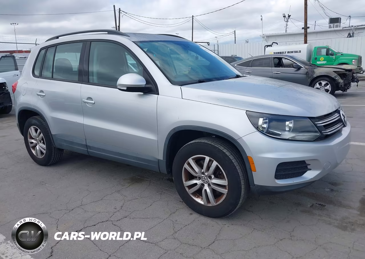 2016 Volkswagen Tiguan S