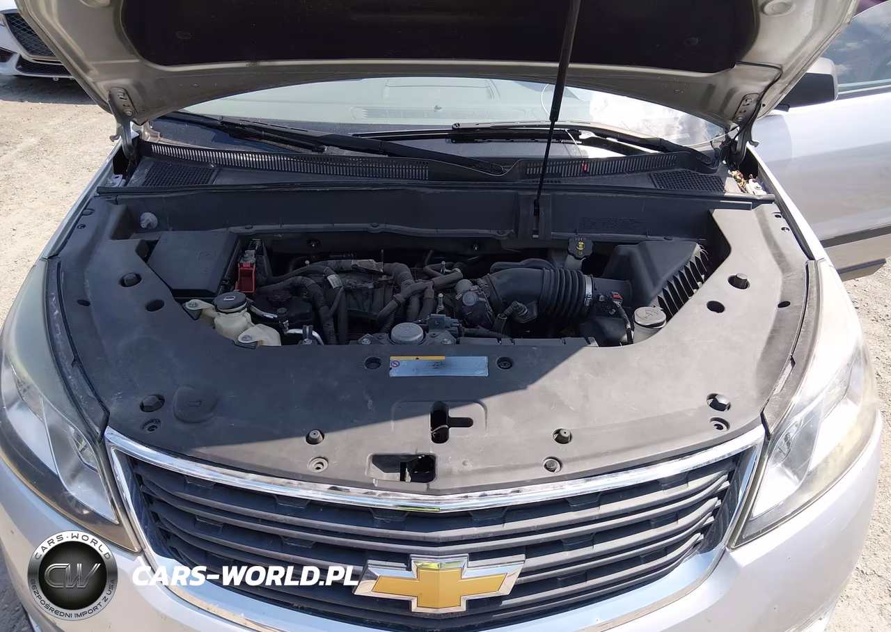 2017 Chevrolet Traverse Ls VIN:1GNKRFED2HJ197571 - 10