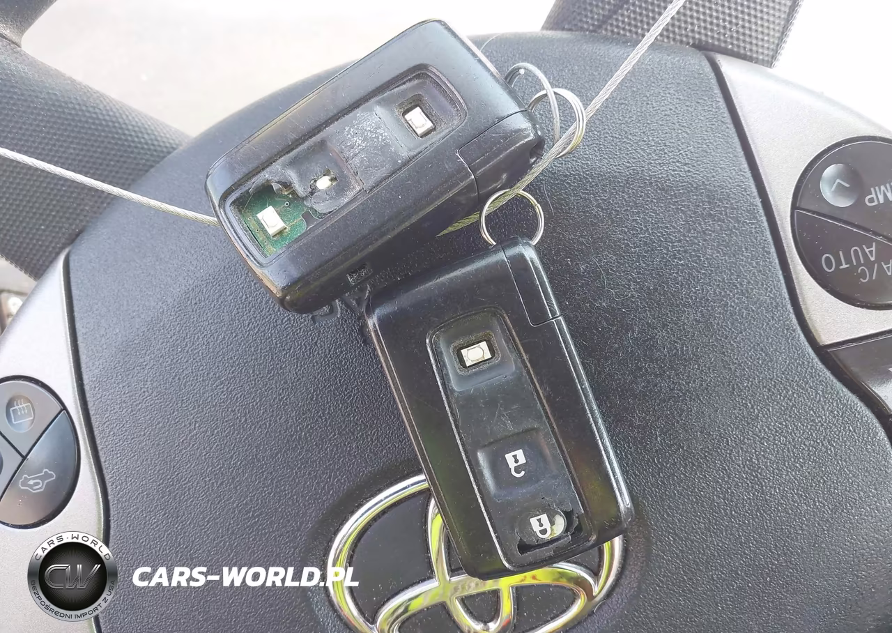 2005 Toyota Prius VIN:JTDKB20UX57026329 - 11