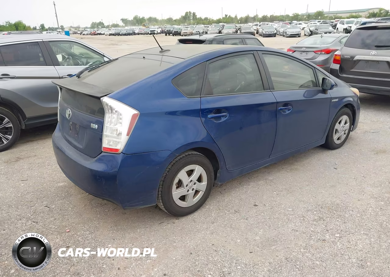 2010 Toyota Prius Ii VIN:JTDKN3DU8A1099090 - 4