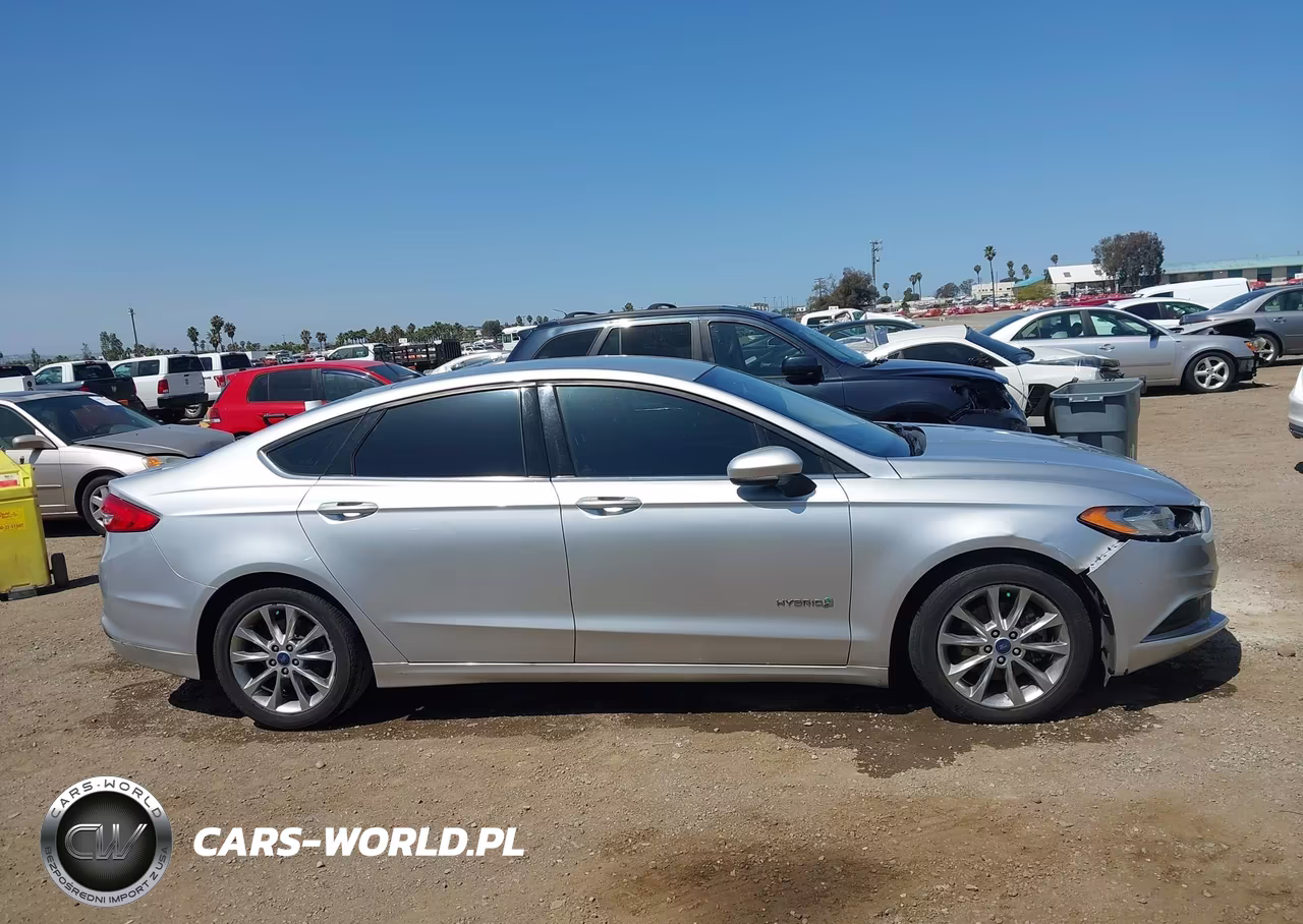 2017 Ford Fusion Hybrid Se VIN:3FA6P0LU3HR313744 - 13