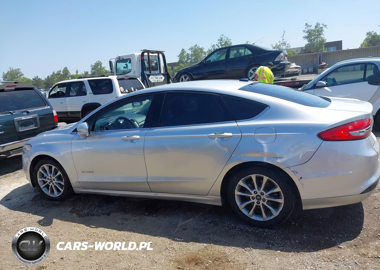 2017 Ford Fusion Hybrid Se VIN:3FA6P0LU3HR313744 - 14