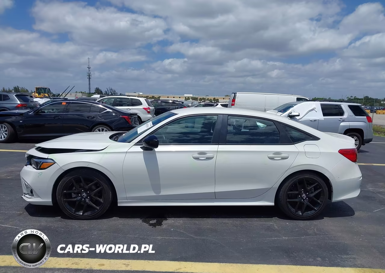 2024 Honda Civic Sport VIN:2HGFE2F51RH593520 - 14