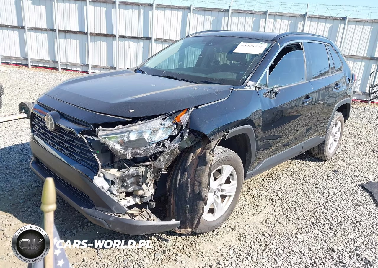 2020 Toyota Rav4 Xle VIN:2T3W1RFV2LW067102 - 2