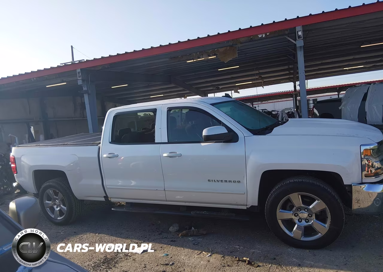 2018 Chevrolet Silverado 1500 1Lt VIN:3GCPCREC2JG252813 - 13