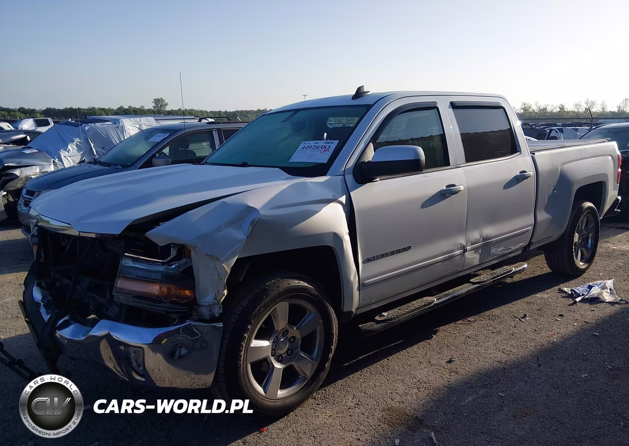 2018 Chevrolet Silverado 1500 1Lt VIN:3GCPCREC2JG252813 - 2