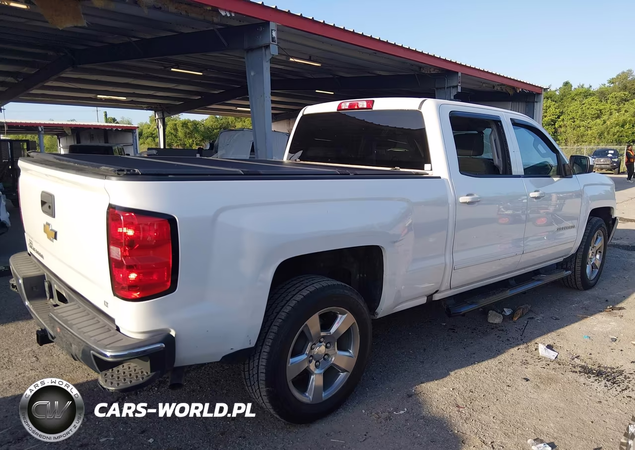 2018 Chevrolet Silverado 1500 1Lt VIN:3GCPCREC2JG252813 - 4