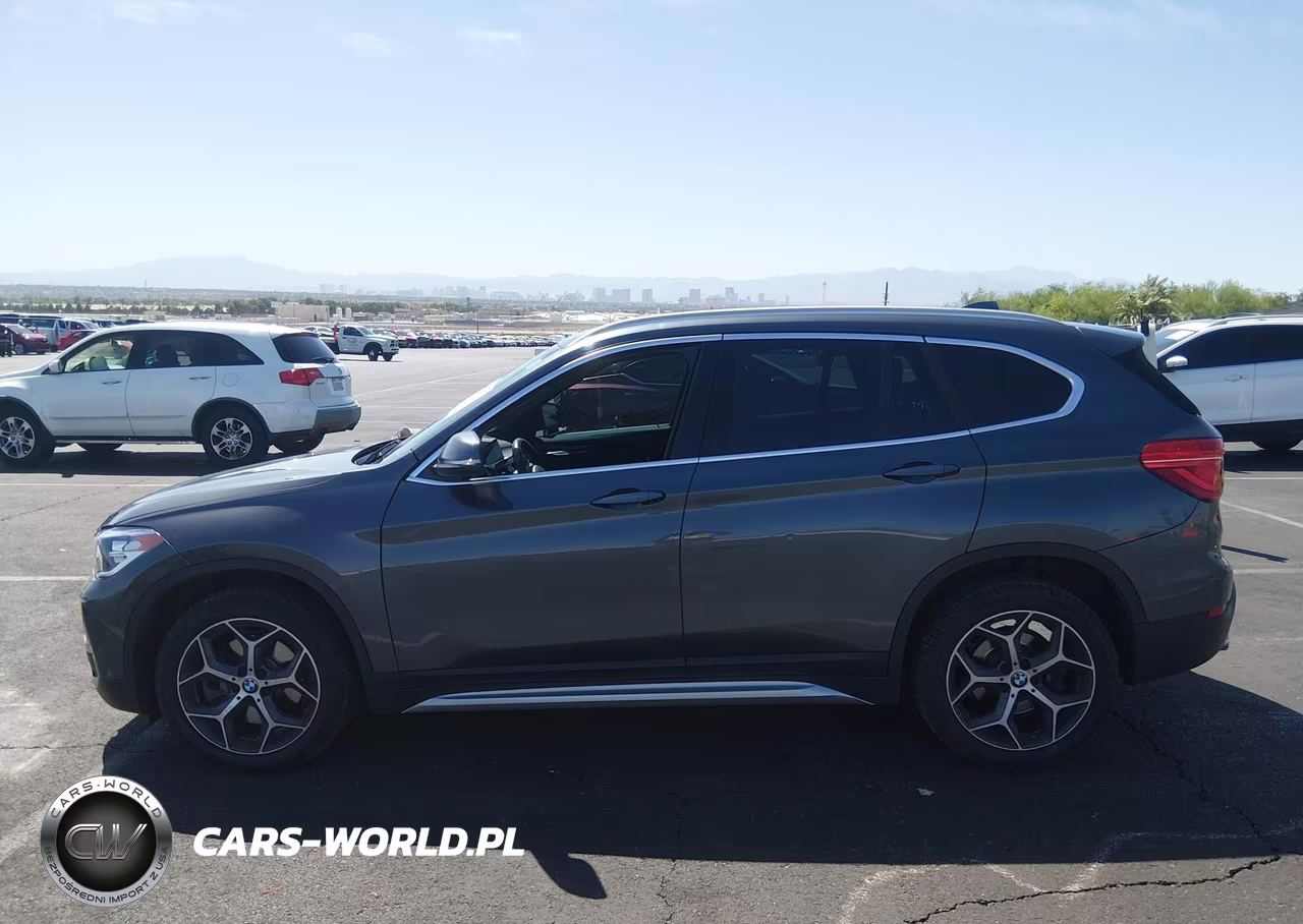 2019 BMW X1 Sdrive28I VIN:WBXHU7C57K3H46332 - 14