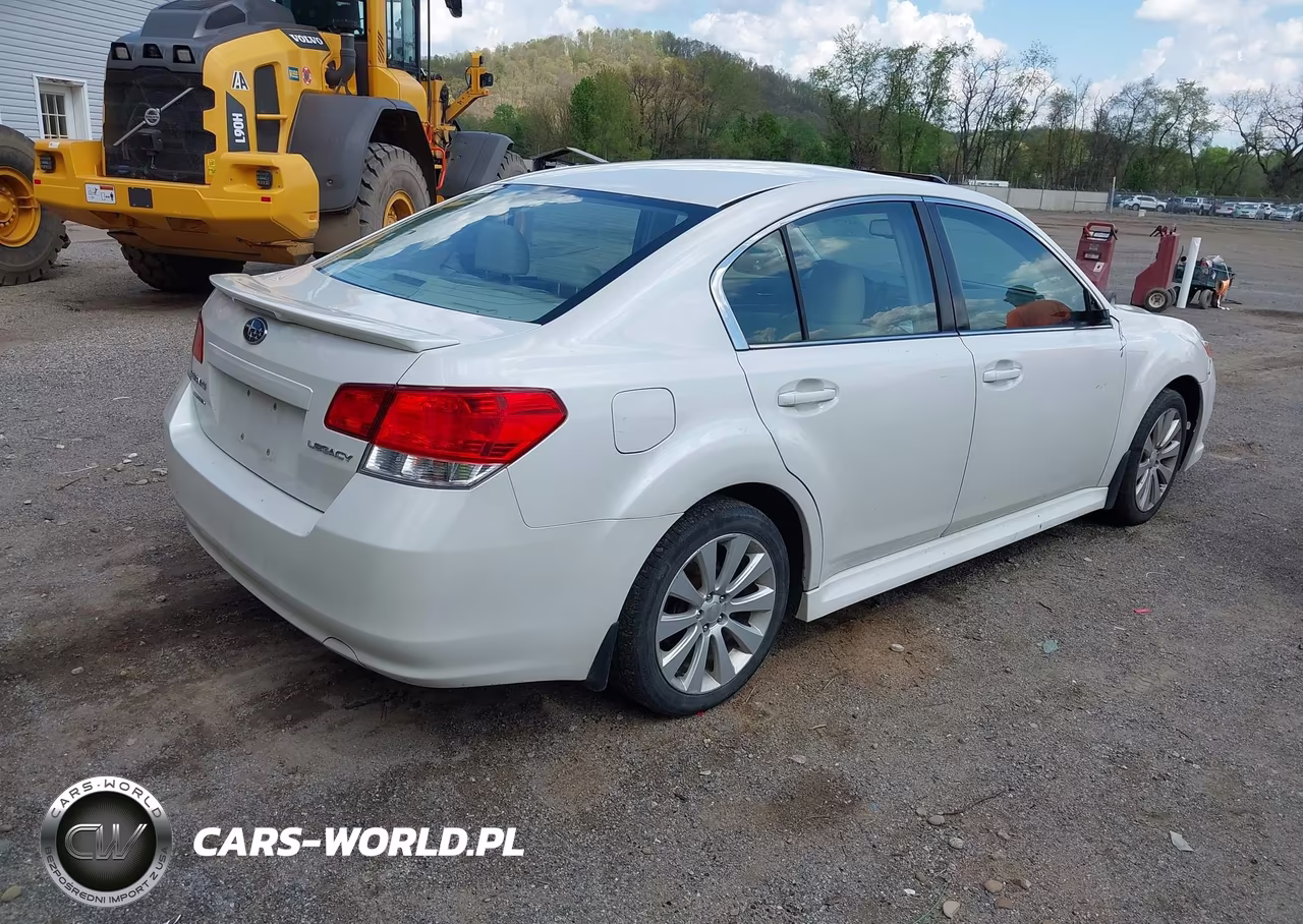 2010 Subaru Legacy 2.5I Limited VIN:4S3BMCK69A3214095 - 4