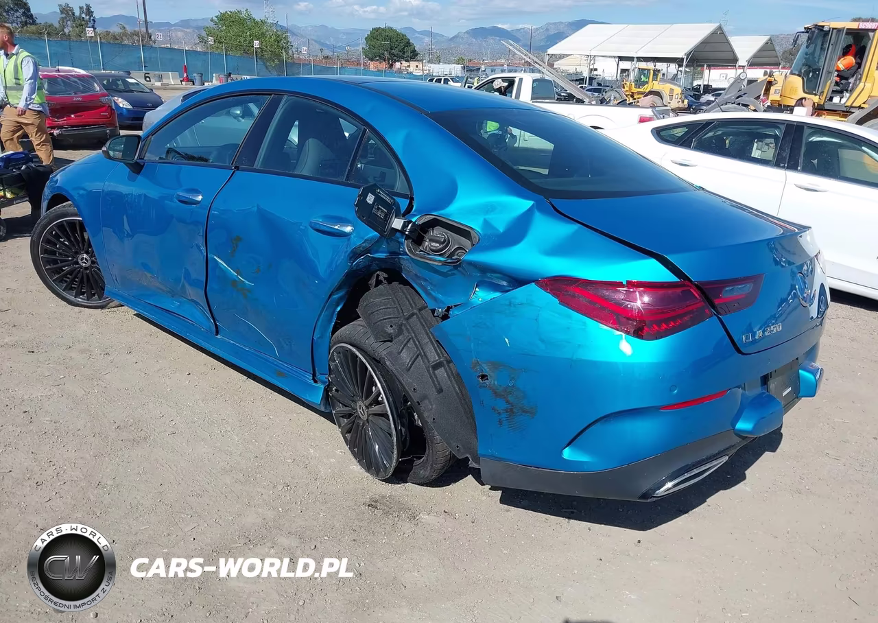 2025 Mercedes-Benz Cla 250 Coupe VIN:W1K5J4GB1SN532936 - 3