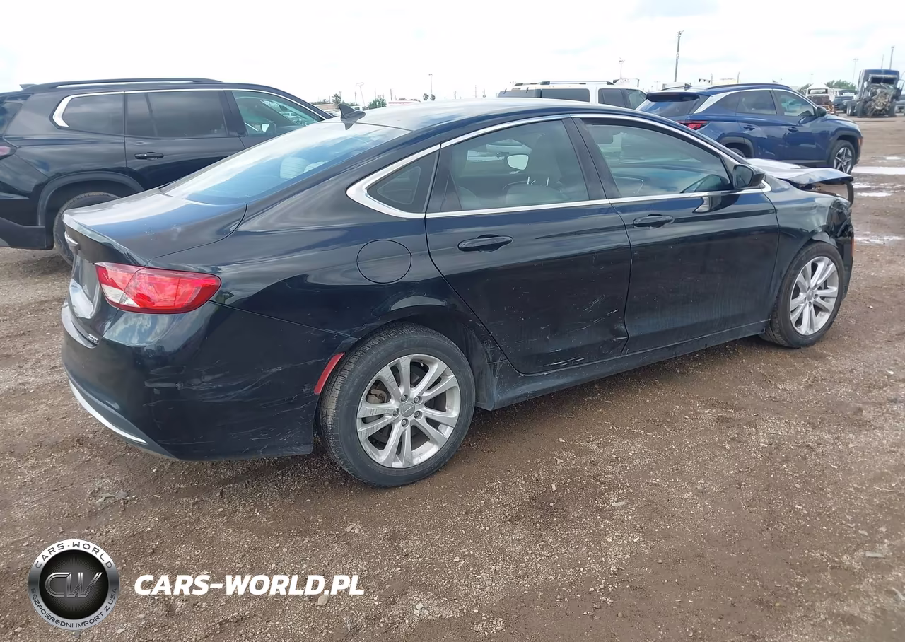 2016 Chrysler 200 Limited VIN:1C3CCCAB3GN152166 - 4