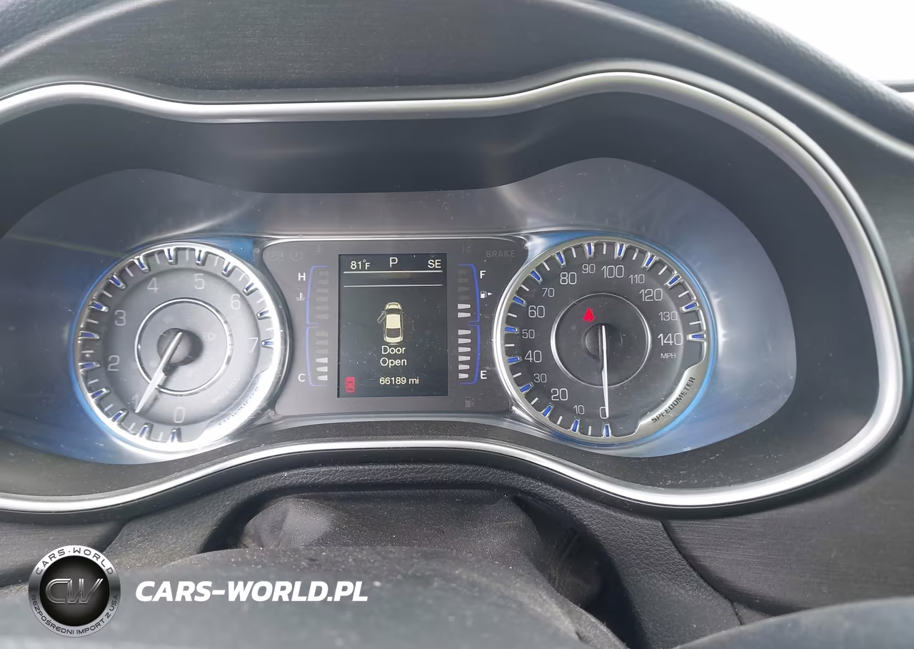 2016 Chrysler 200 Limited VIN:1C3CCCAB3GN152166 - 7