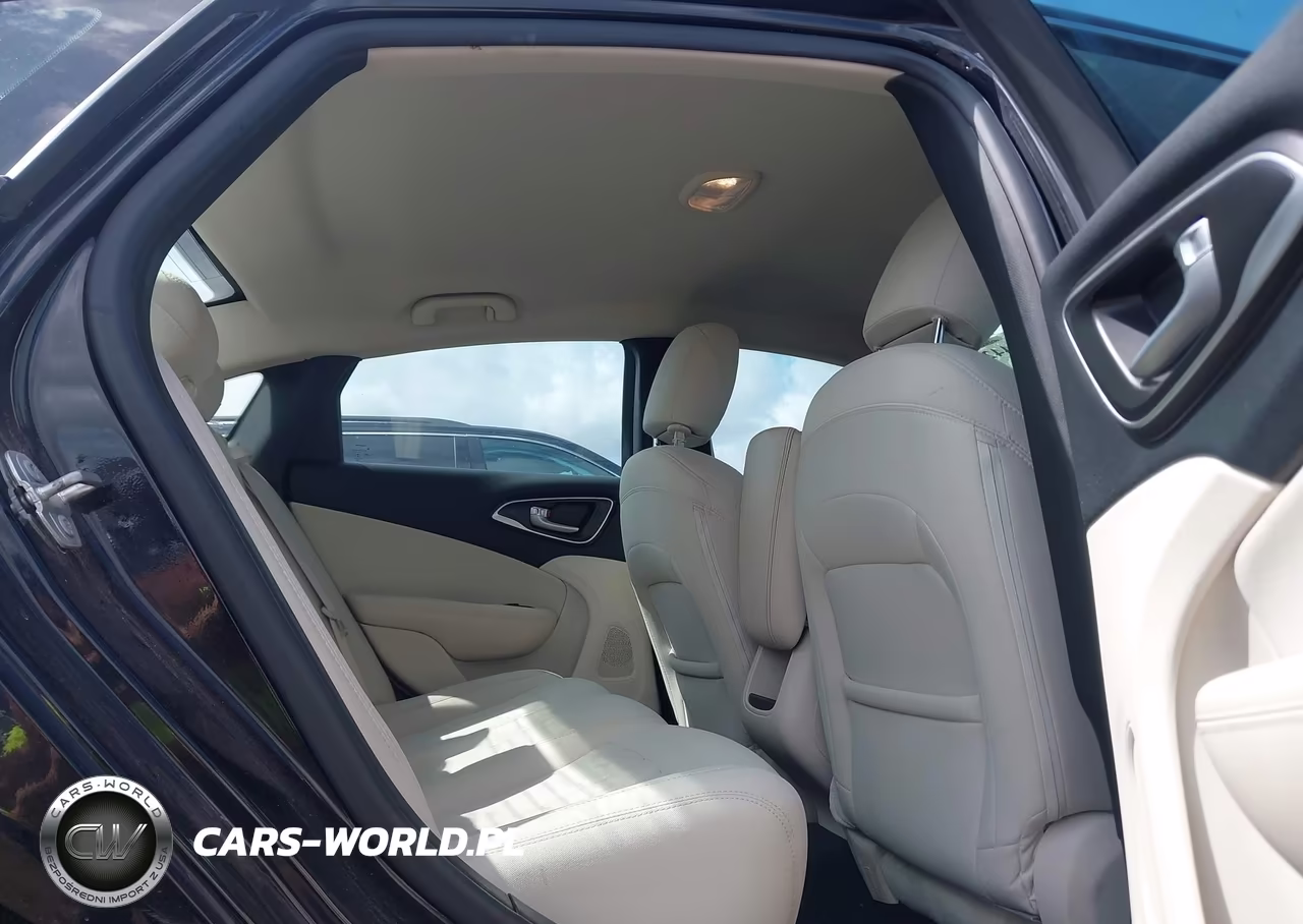 2016 Chrysler 200 Limited VIN:1C3CCCAB3GN152166 - 8