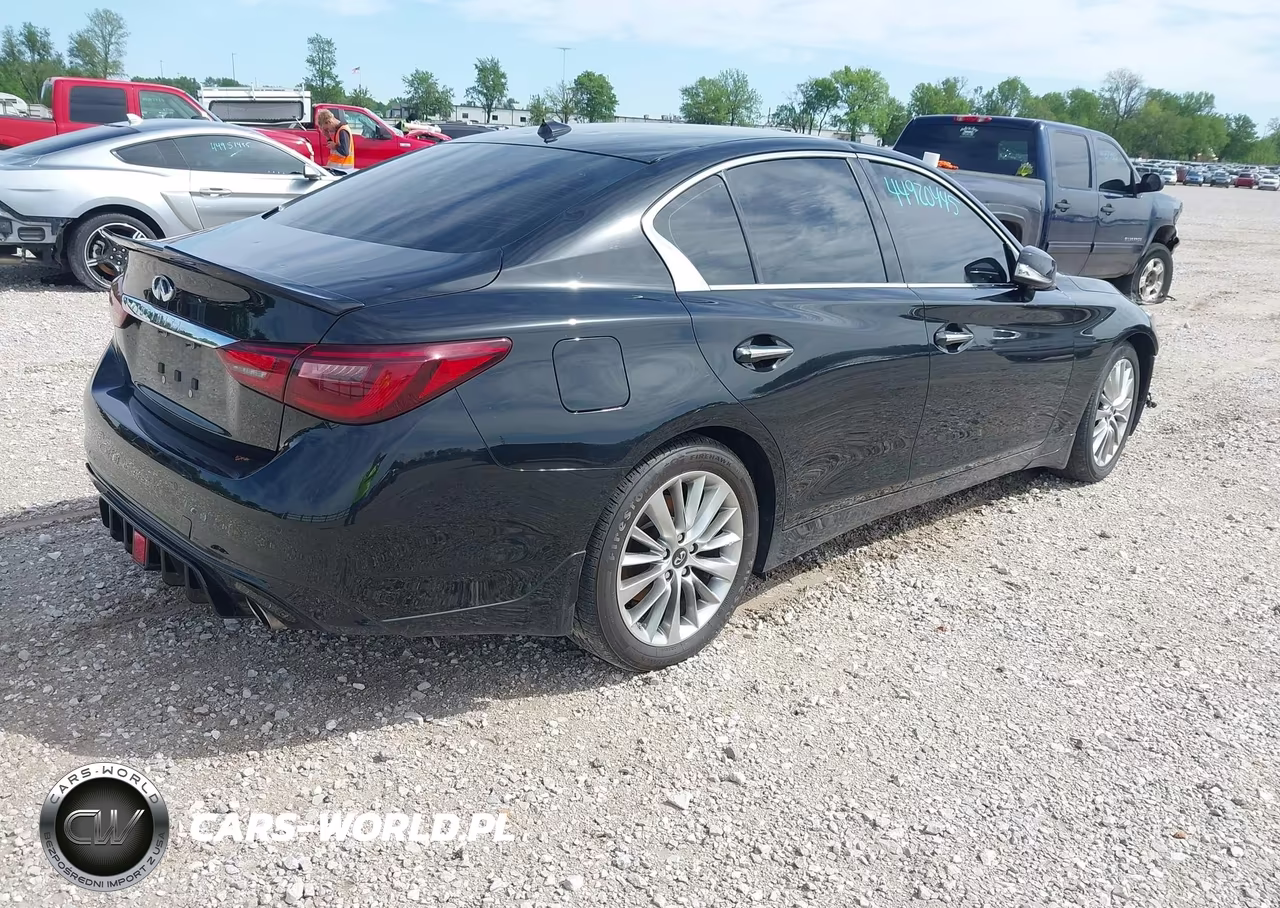 2019 Infiniti Q50 3.0T Luxe VIN:JN1EV7AR0KM556434 - 4