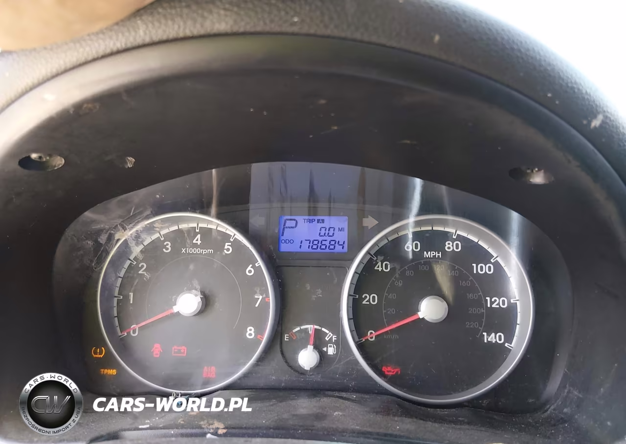 2010 Hyundai Accent Gls VIN:KMHCN4AC5AU472375 - 7