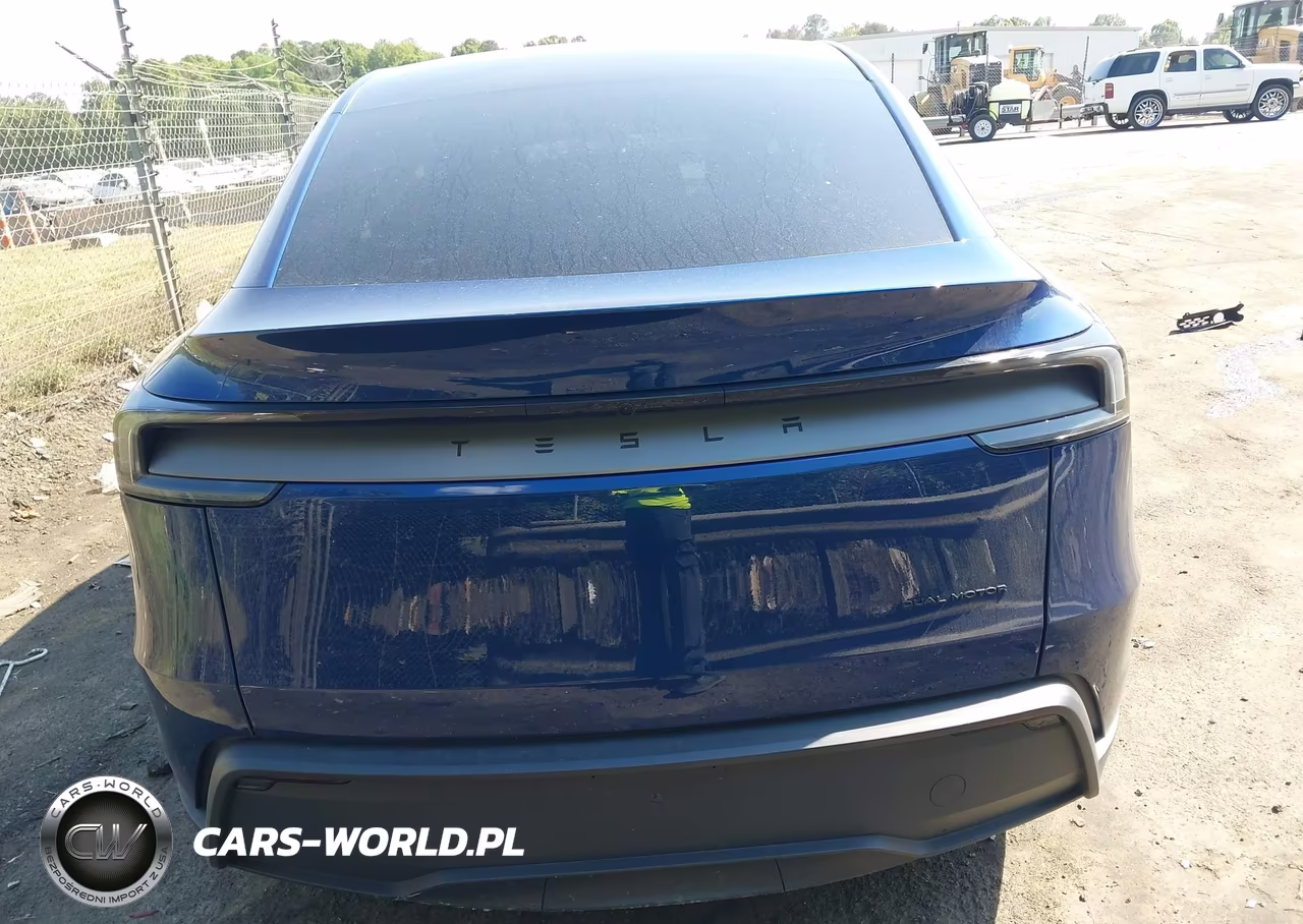 2026 Tesla Model Y All-Wheel Drive-Long Range Launch Series-Premium All-Wheel Drive VIN:7SAYGDEE5TA634274 - 15