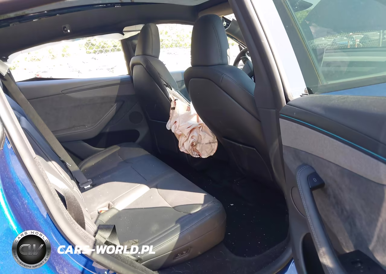2026 Tesla Model Y All-Wheel Drive-Long Range Launch Series-Premium All-Wheel Drive VIN:7SAYGDEE5TA634274 - 8