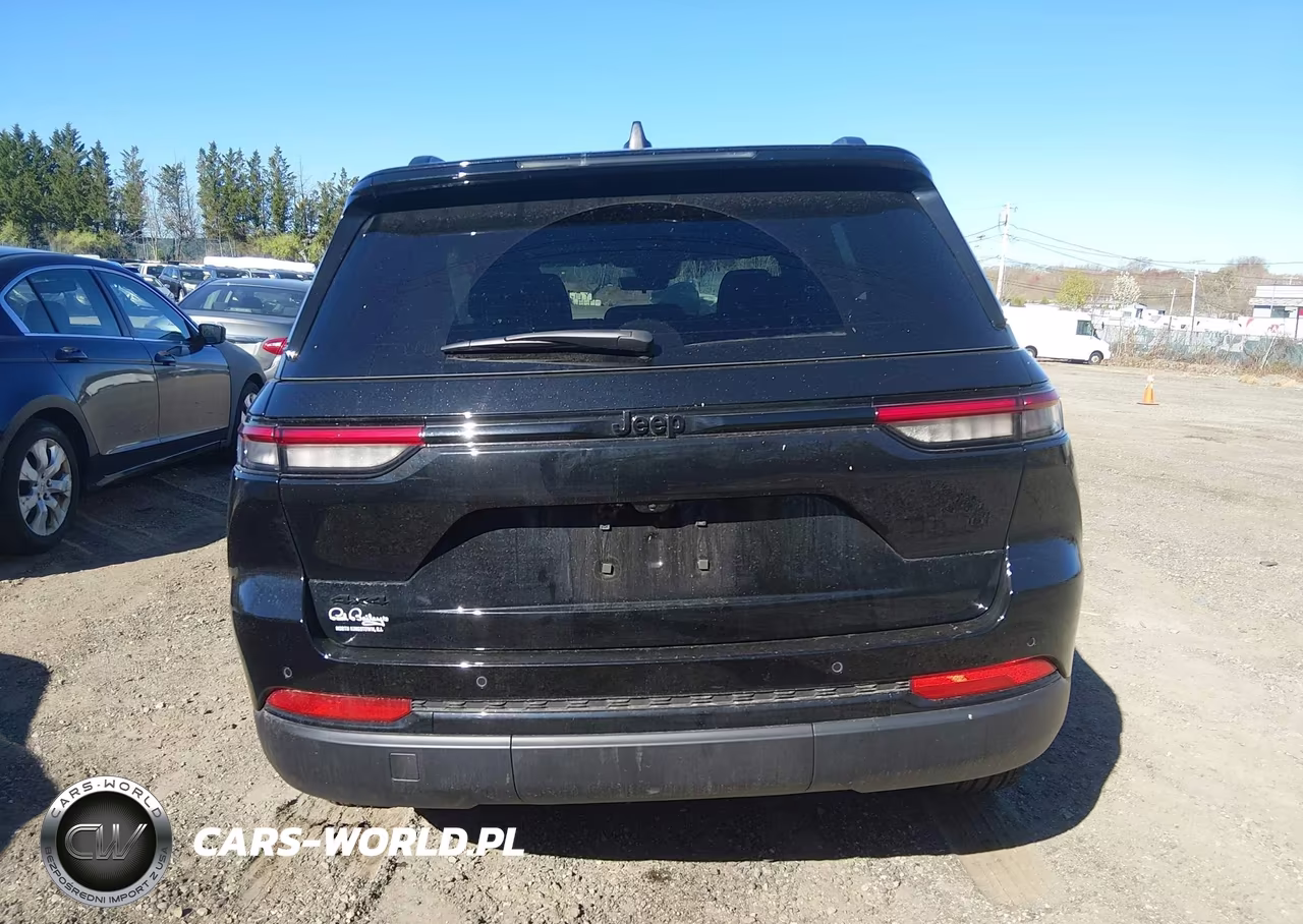 2025 Jeep Grand Cherokee Altitude X 4X4 VIN:1C4RJHAG0SC301321 - 17