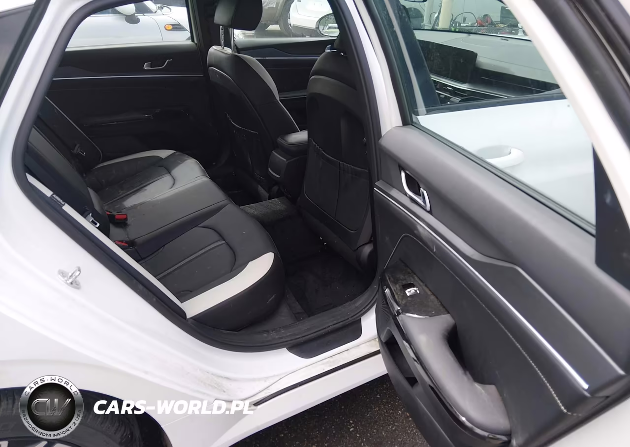 2025 Kia K5 Gt-Line VIN:KNAG64J70S5372344 - 8