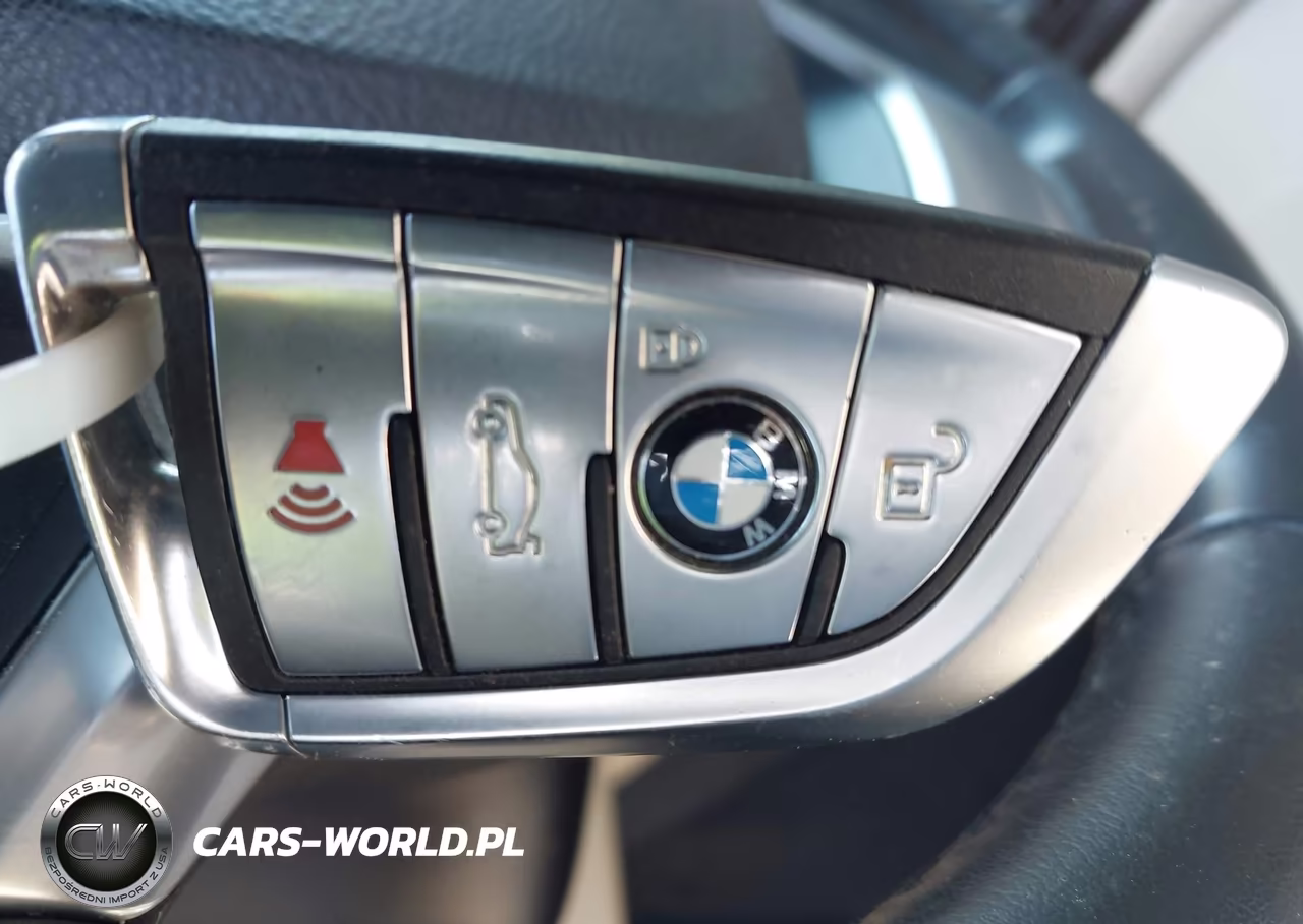 2017 BMW X5 xDrive35I VIN:5UXKR0C55H0V66347 - 11
