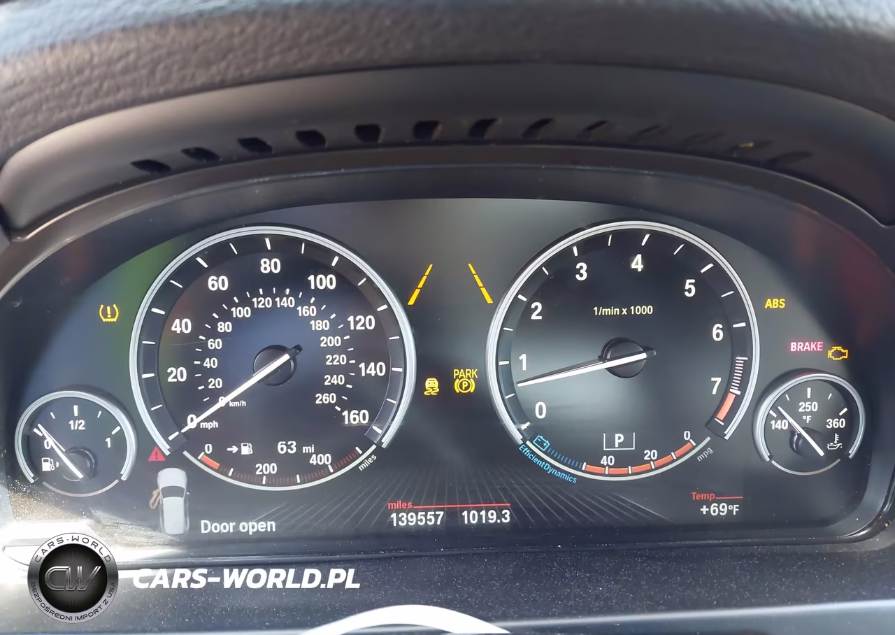 2017 BMW X5 xDrive35I VIN:5UXKR0C55H0V66347 - 7