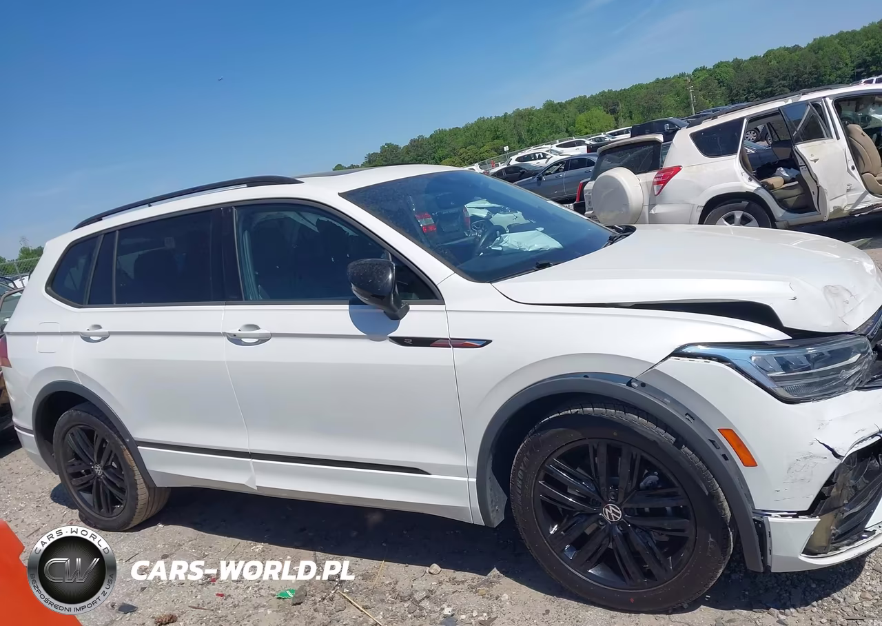 2022 Volkswagen Tiguan 2.0T Se R-Line Black VIN:3VVCB7AX5NM153748 - 13