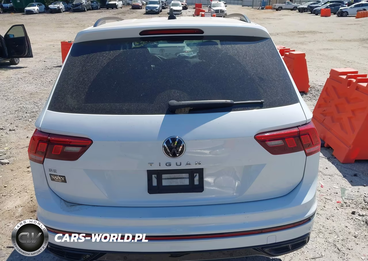 2022 Volkswagen Tiguan 2.0T Se R-Line Black VIN:3VVCB7AX5NM153748 - 16