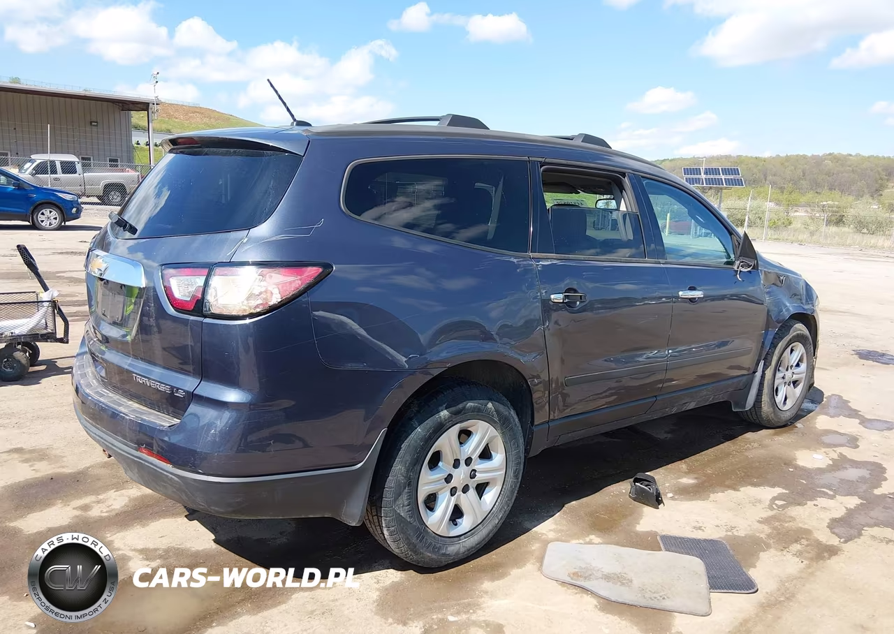 2014 Chevrolet Traverse Ls VIN:1GNKVFEDXEJ159707 - 4