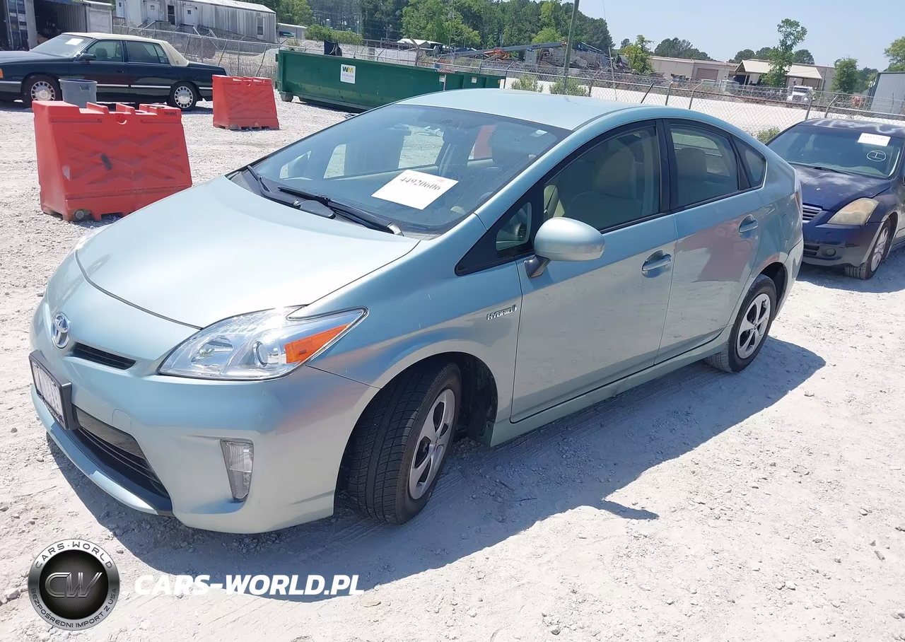 2015 Toyota Prius Two VIN:JTDKN3DU5F1883363 - 2