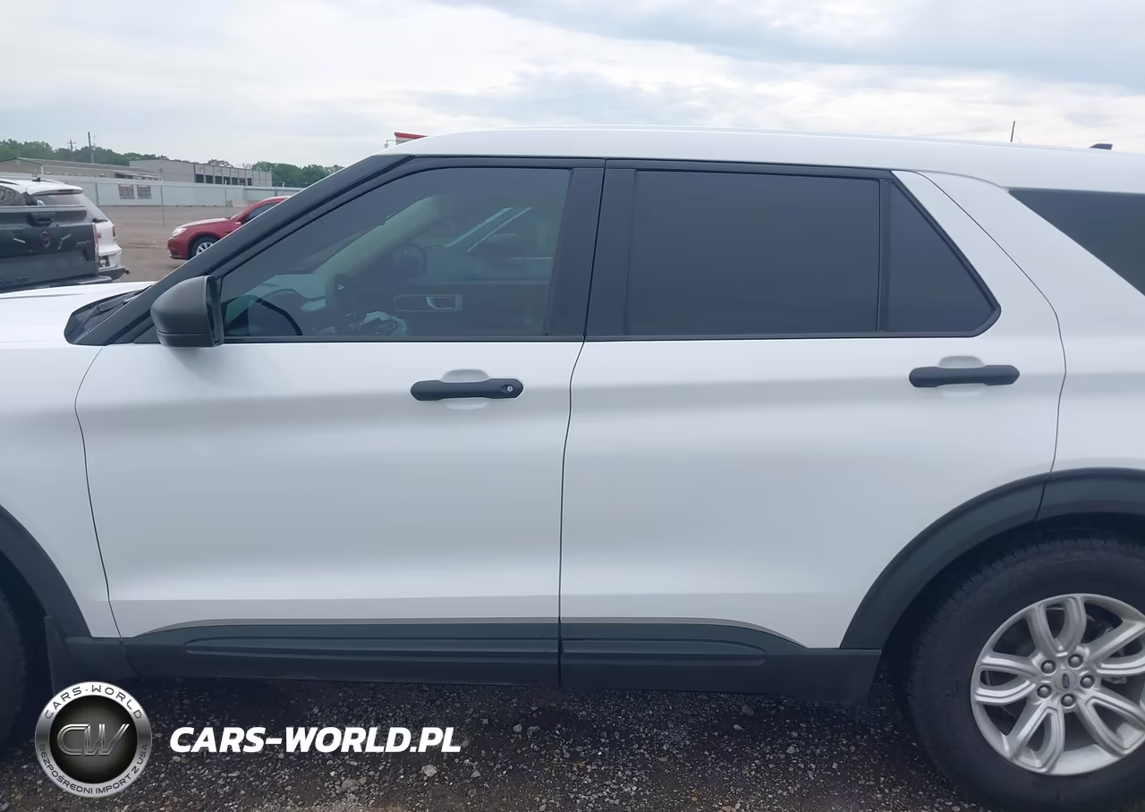 2021 Ford Explorer VIN:1FMSK7BH1MGB12250 - 15