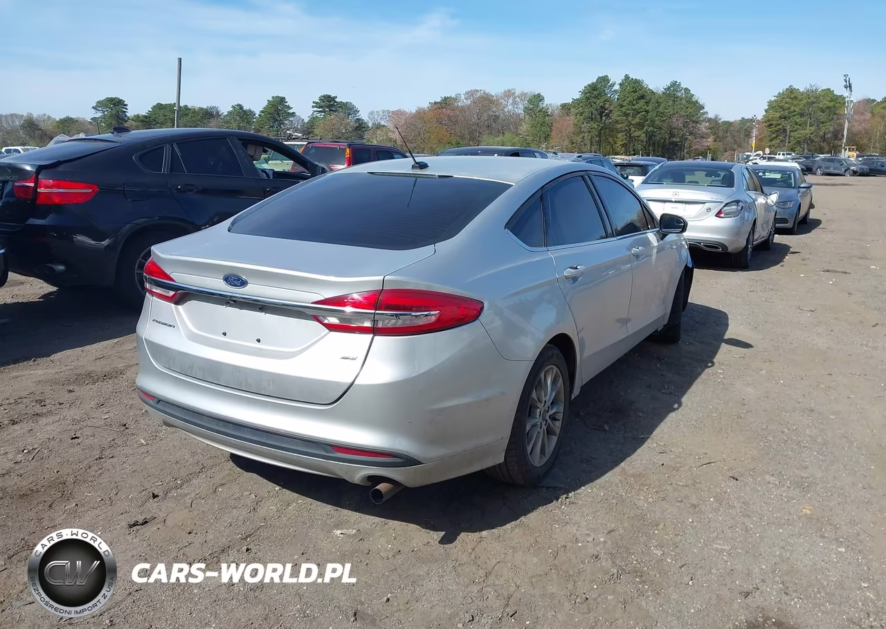 2017 Ford Fusion Se VIN:3FA6P0HD7HR376791 - 4