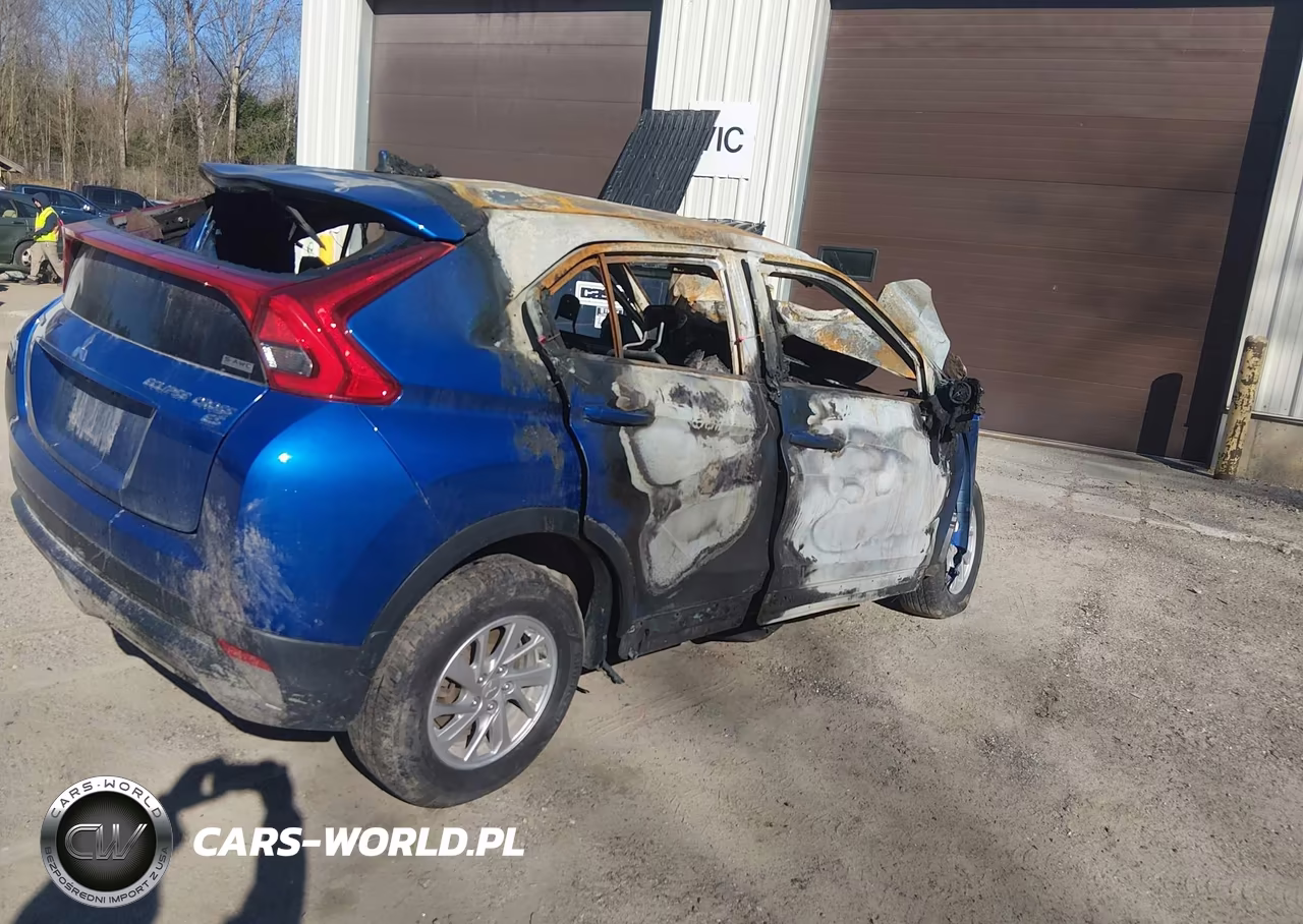 2018 Mitsubishi Eclipse Cross Es VIN:JA4AT3AA6JZ066404 - 4