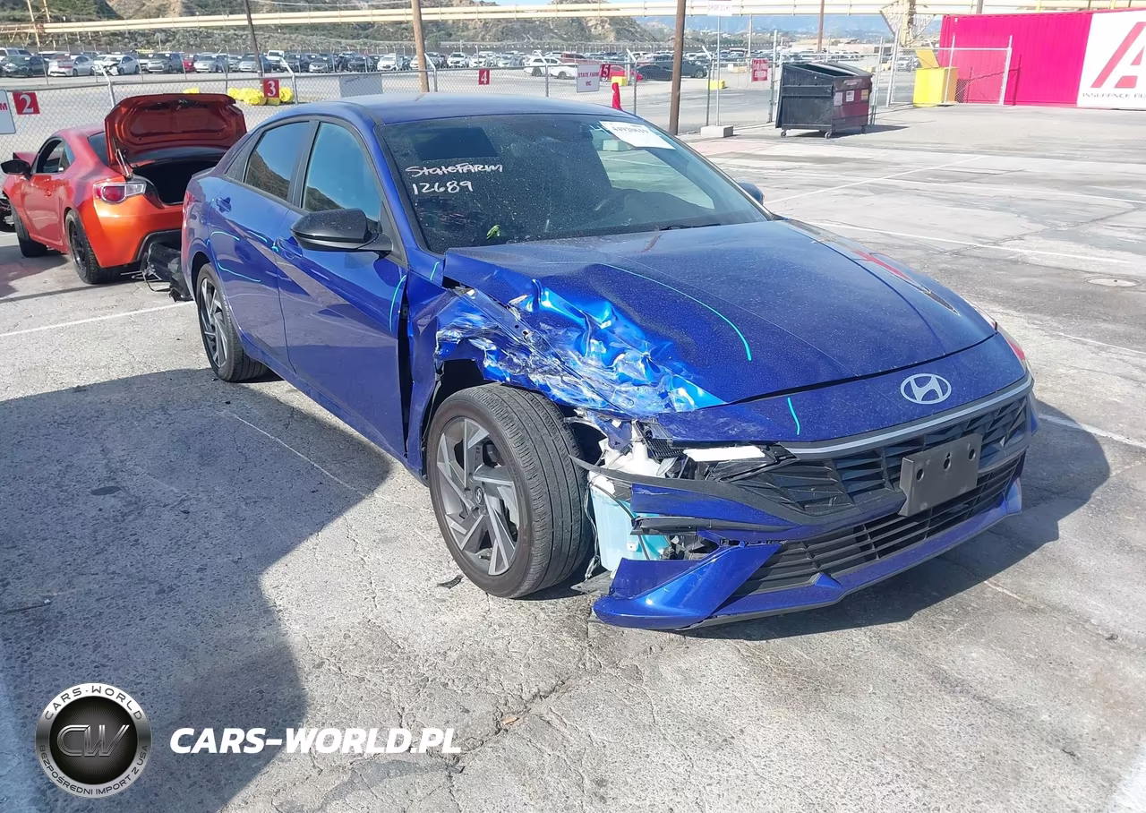 2025 Hyundai Elantra Sel Sport – zdjęcie 1 z 17