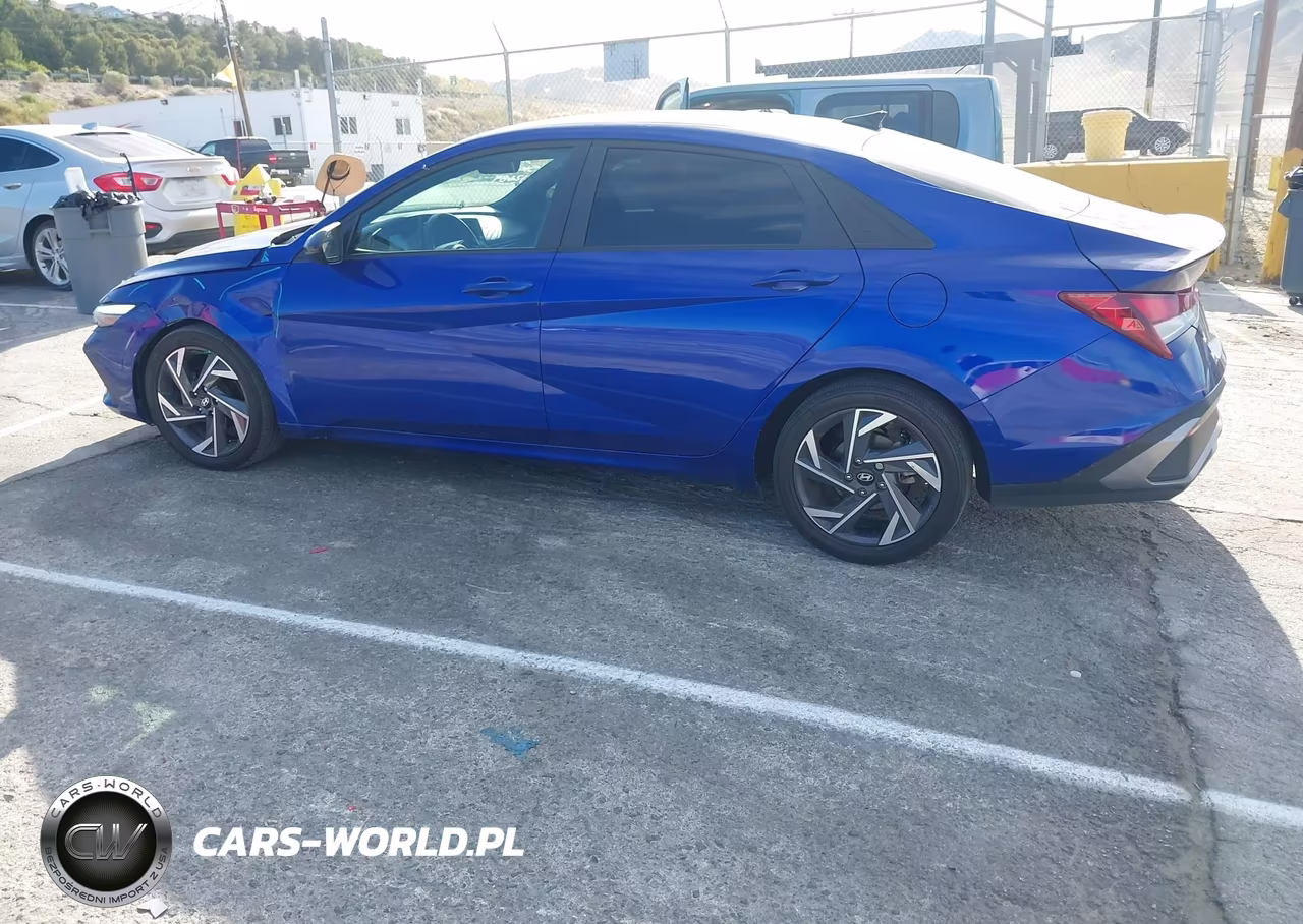 2025 Hyundai Elantra Sel Sport VIN:KMHLM4DG5SU868518 - 14
