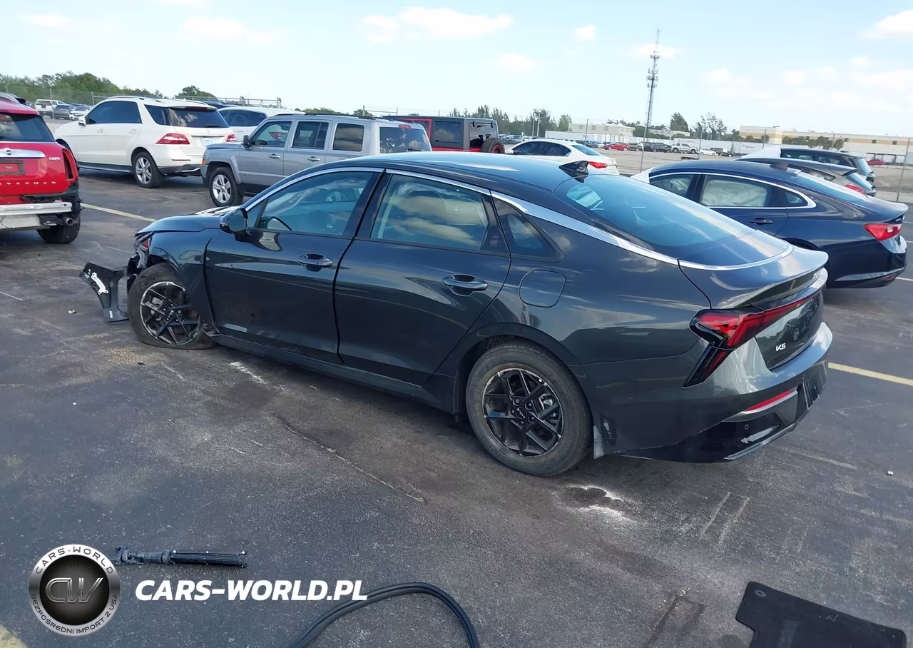 2026 Kia K5 Lxs Fwd VIN:KNAG24J7XT5422289 - 3