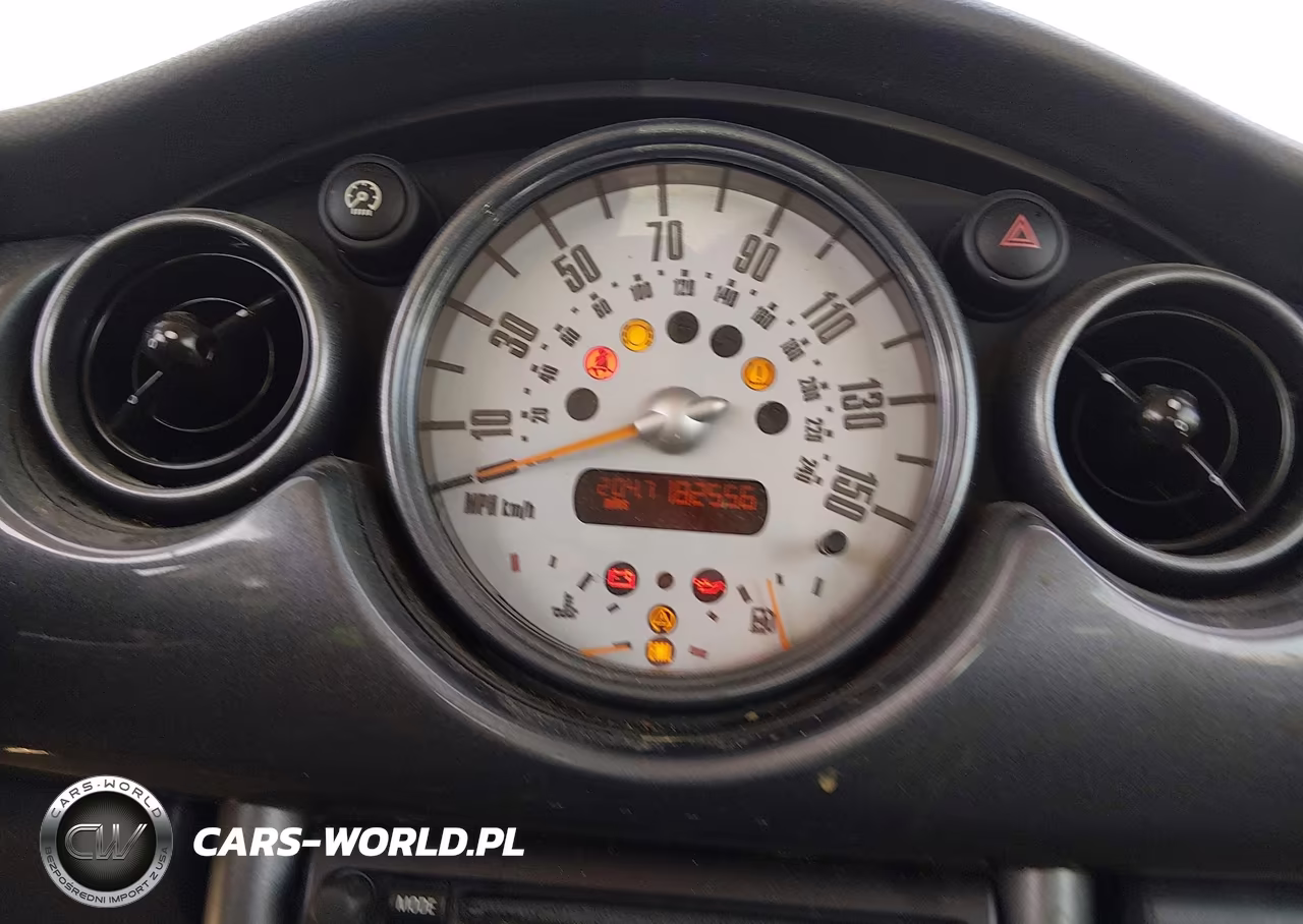2004 Mini Cooper VIN:WMWRC33414TC52939 - 15
