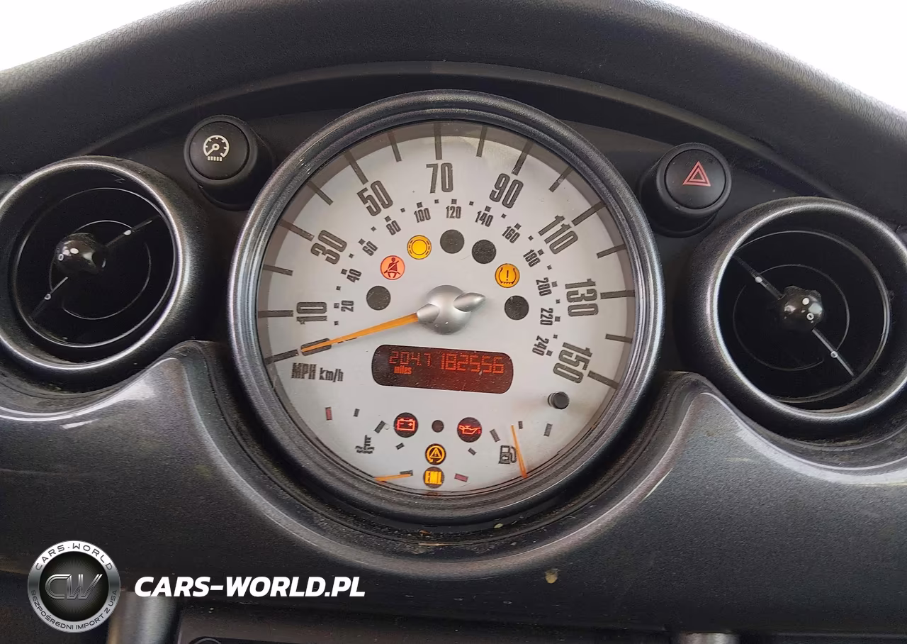2004 Mini Cooper VIN:WMWRC33414TC52939 - 7