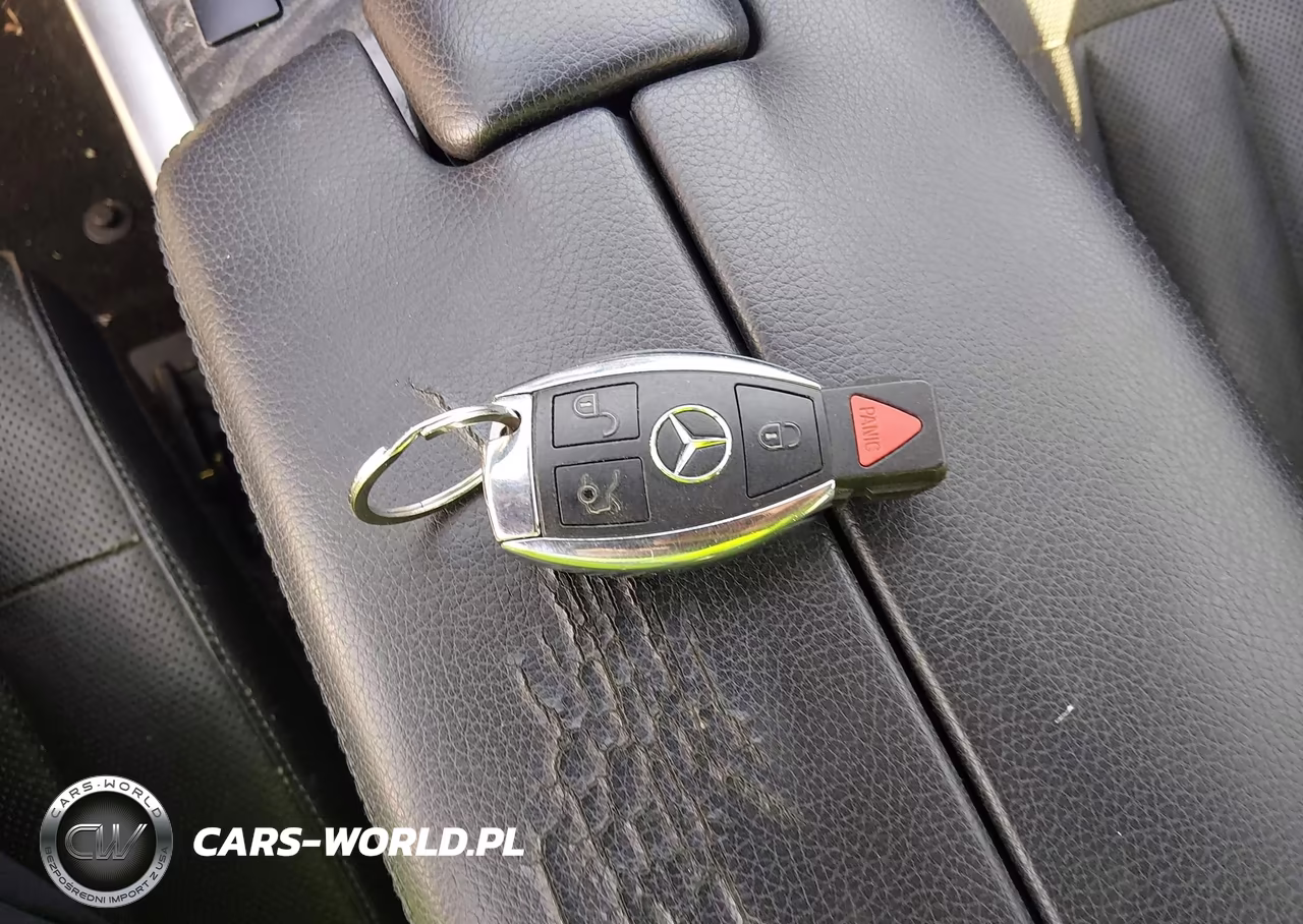 2015 Mercedes-Benz E 400 VIN:WDDHF6FB4FB145364 - 11