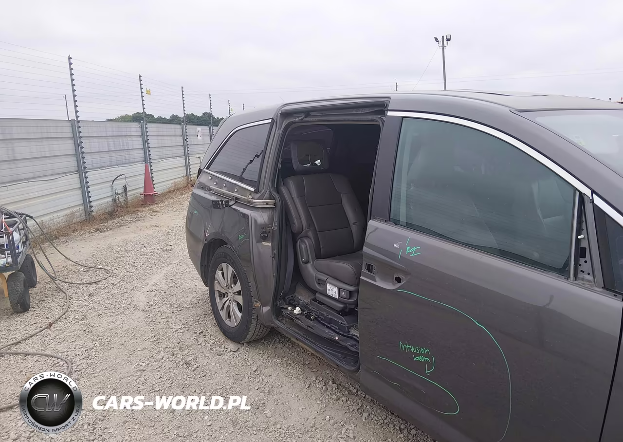 2015 Honda Odyssey Ex-L VIN:5FNRL5H62FB022631 - 6