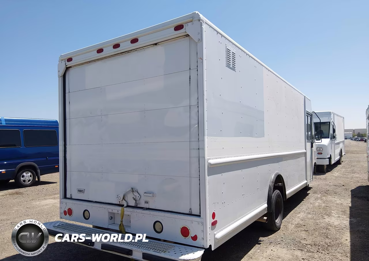 2013 Ford E-450 Stripped VIN:1FC4E4KL3DDA56823 - 4