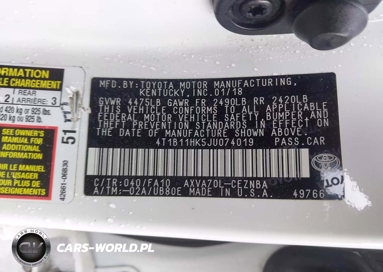 2018 Toyota Camry Le VIN:4T1B11HK5JU074019 - 9