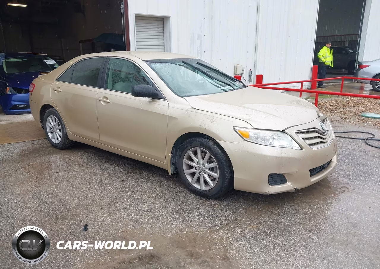 2010 Toyota Camry Le