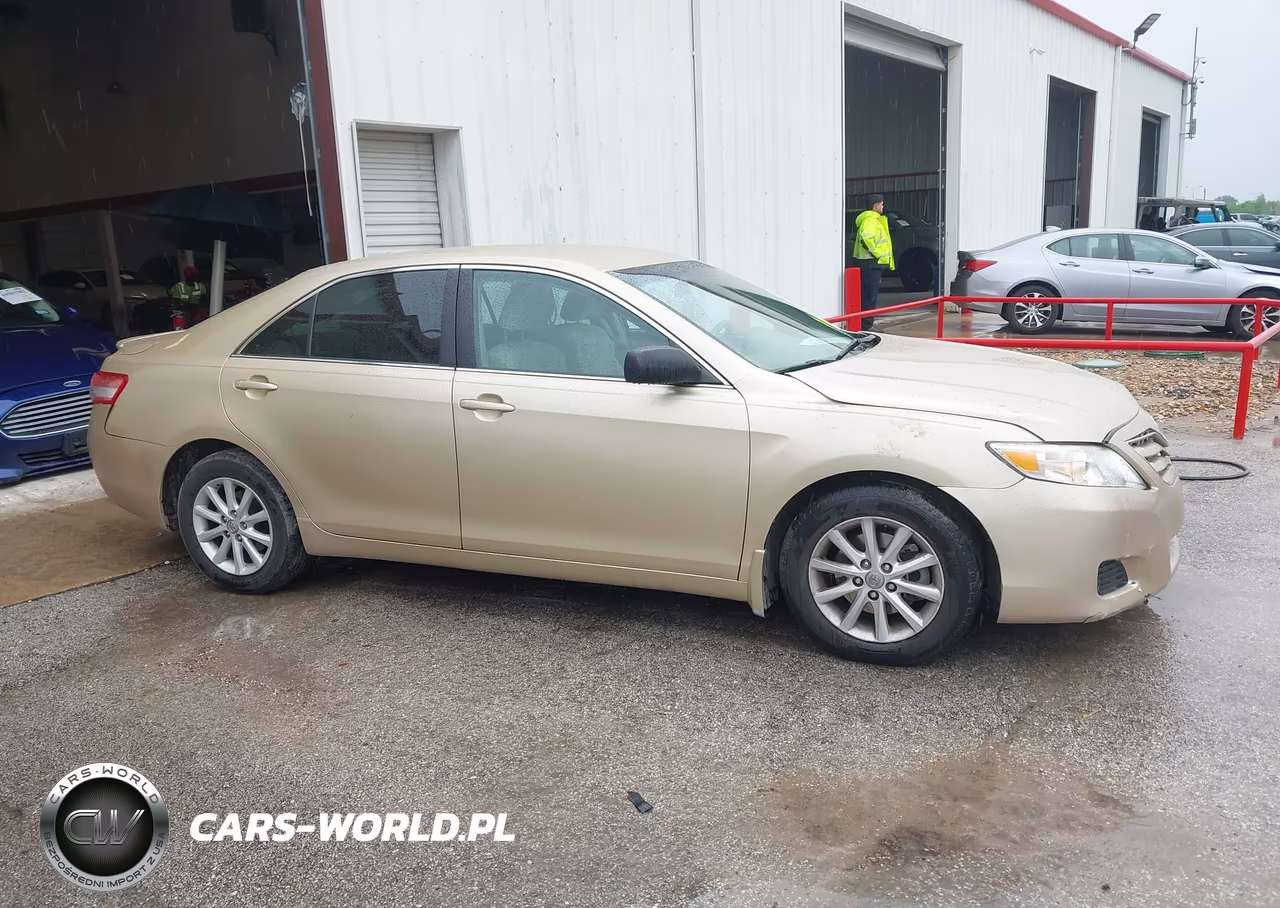 2010 Toyota Camry Le VIN:4T4BF3EK0AR014091 - 13