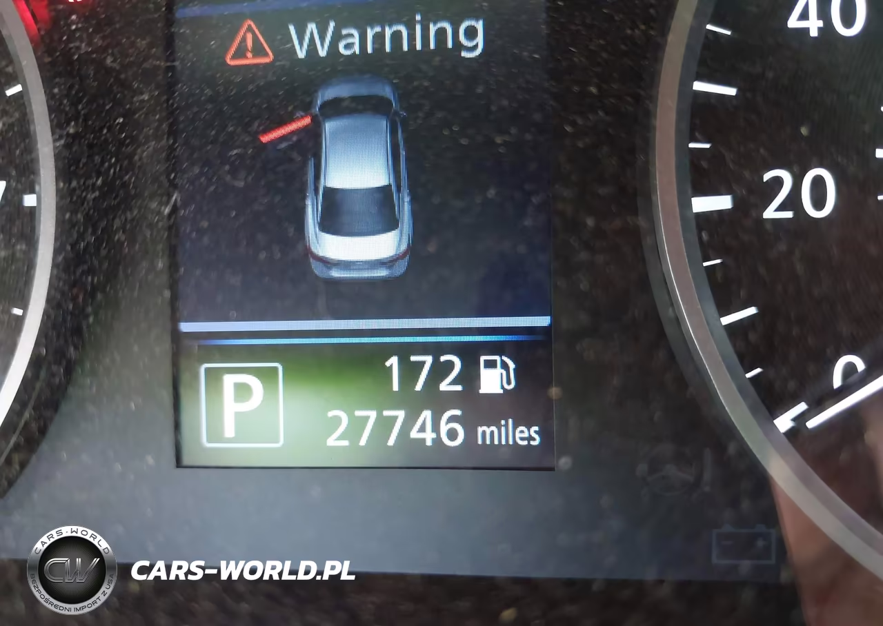 2025 Nissan Sentra S VIN:3N1AB8BV5SY347647 - 15