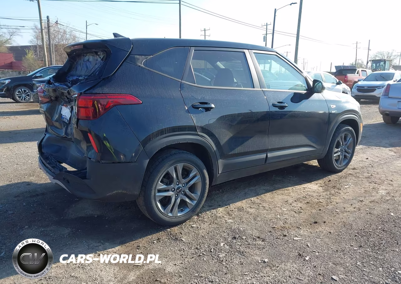 2021 Kia Seltos Lx VIN:KNDEPCAA8M7110382 - 4