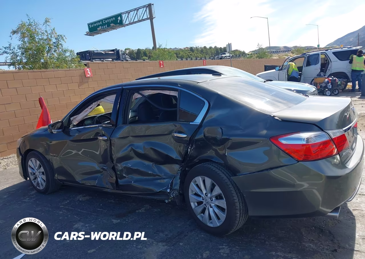 2015 Honda Accord Ex-L V-6 VIN:1HGCR3F82FA002970 - 14