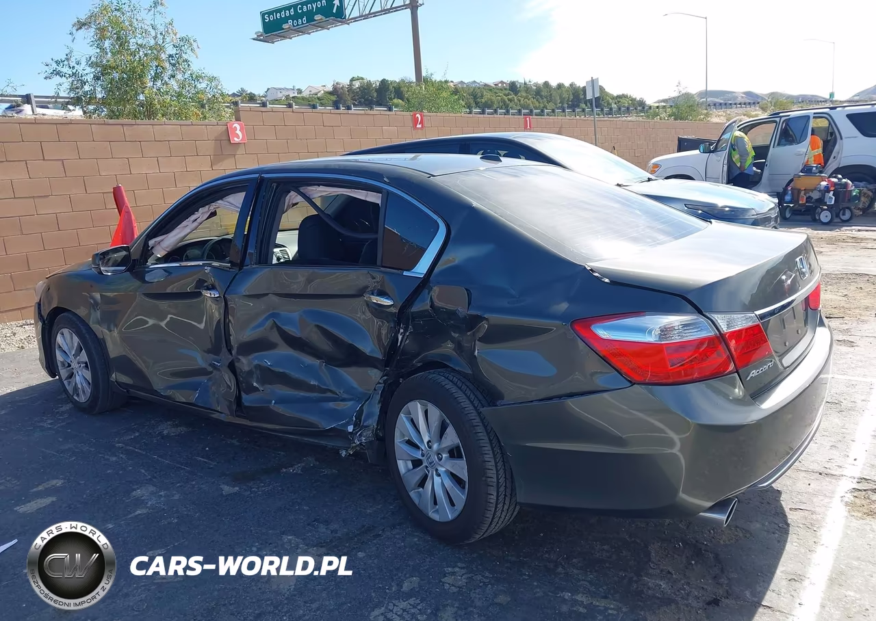 2015 Honda Accord Ex-L V-6 VIN:1HGCR3F82FA002970 - 3