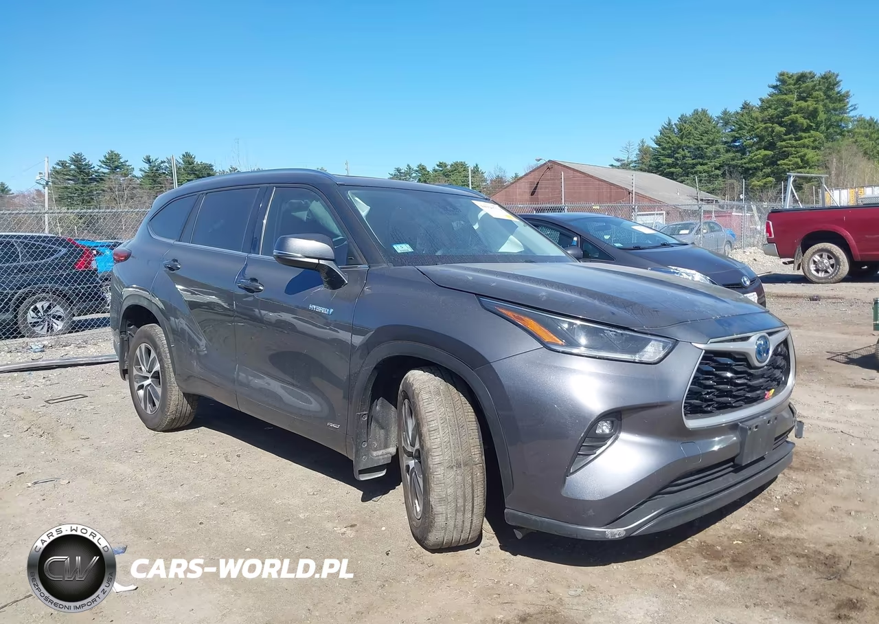 2021 Toyota Highlander Hybrid Xle