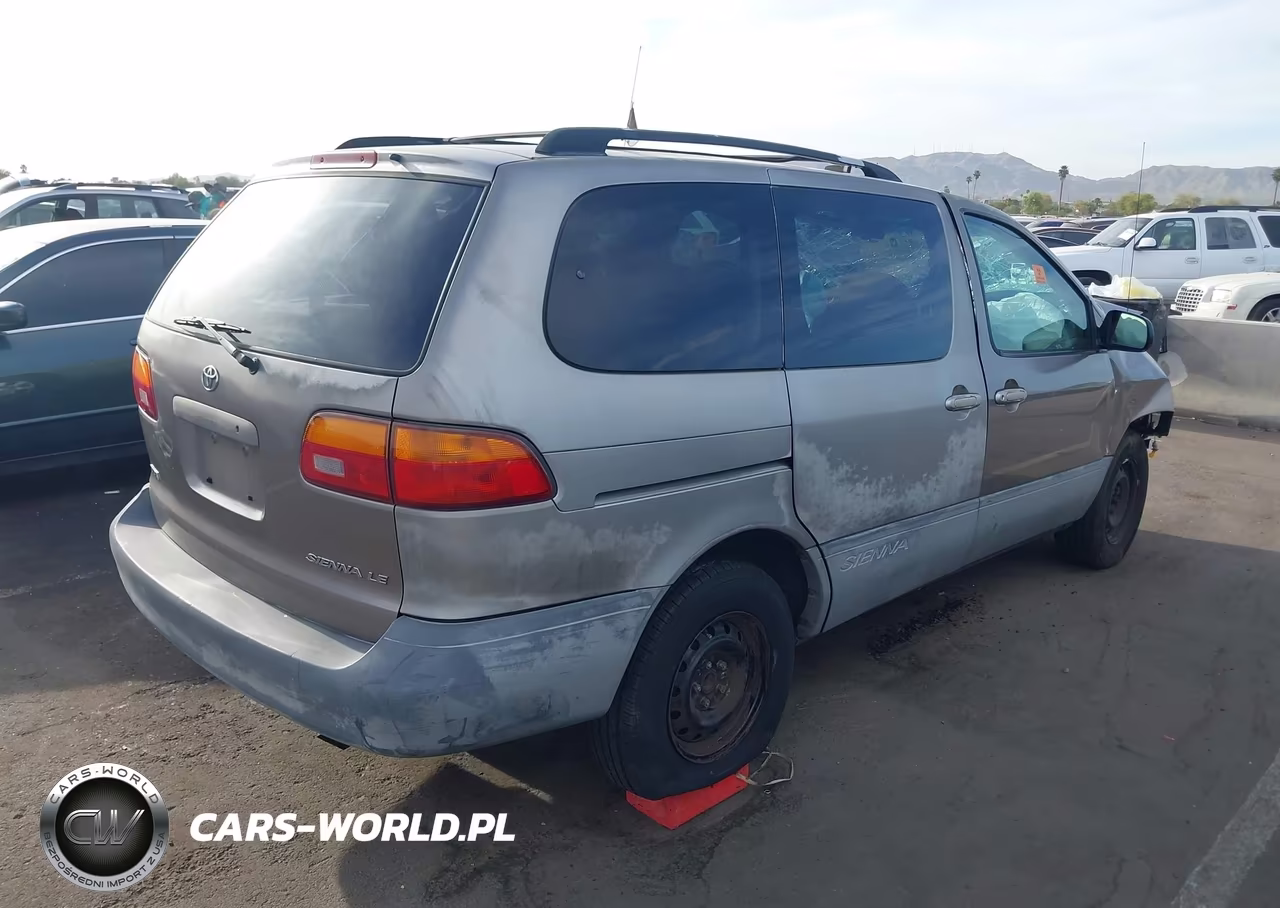 1998 Toyota Sienna Le VIN:4T3ZF13C0WU025115 - 4