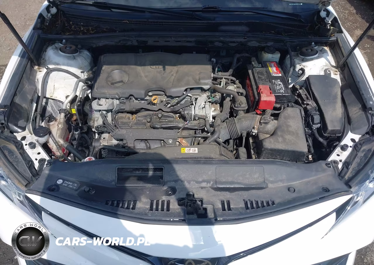 2018 Toyota Camry Le VIN:4T1B11HK3JU537212 - 10